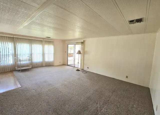 Property at 14478 Brookridge Blvd, Brooksville, FL, 34613, 2 beds, 2 baths, [object Object]