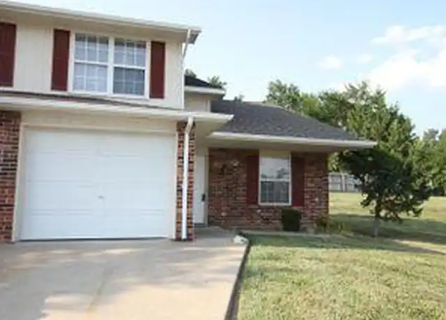 Property at 1703 Steamboat Ln, Columbia, MO, 65201, 3 beds, 2 baths, [object Object]