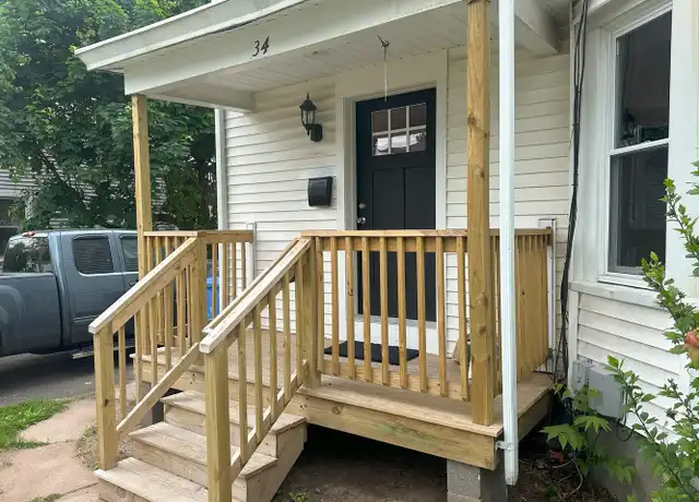 Property at 32 Spruce St Unit 34, Manchester, CT, 06040, 3 beds, 1 bath, [object Object]