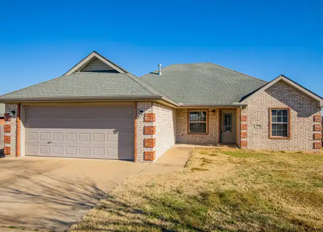 Property at 541 Tamarron Dr, Centerton, AR, 72719, 3 beds, 2 baths, [object Object]