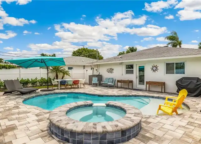Property at 791 94th Ave N, Naples, FL, 34108, 3 beds, 2 baths, [object Object]