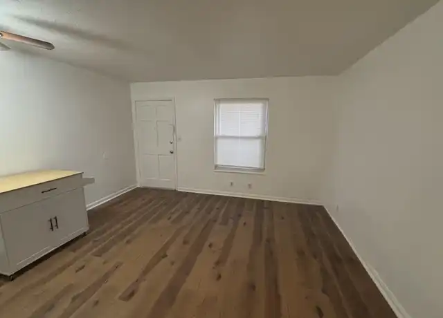 Property at 1221 S 3rd St, Louisville, KY, 40203, 1 bed, 1 bath, [object Object]