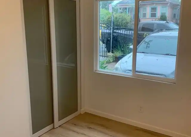 Property at 2028 Myrtle St, Oakland, CA, 94607, 2 beds, 1 bath, [object Object]