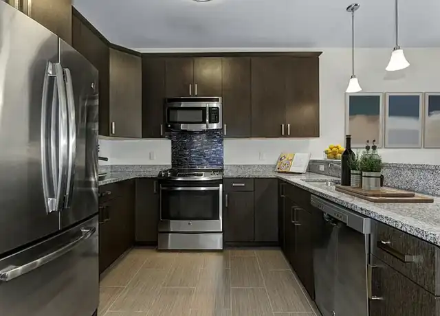 Property at Fair Lawn Promenade - 5 Promenade Blvd, Fair Lawn, NJ, 07410, 3 beds, 2 baths, [object Object]