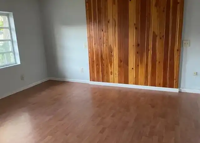Property at 18841 Belmont Dr, Cutler Bay, FL, 33157, 3 beds, 1 bath, [object Object]