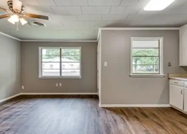Property at 1833 Independence Ave Unit 1835, Conway, AR, 72034, 2 beds, 1 bath, [object Object]