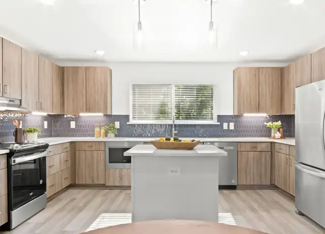 Property at 3228 S University Dr, Fort Worth, TX, 76109, 4 beds, 4.5 baths, [object Object]