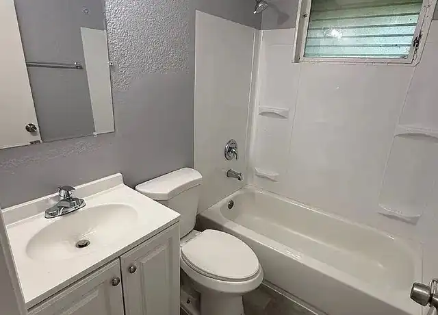 Property at 224 McAlpine Dr, Saint Louis, MO, 63137, 3 beds, 1 bath, [object Object]