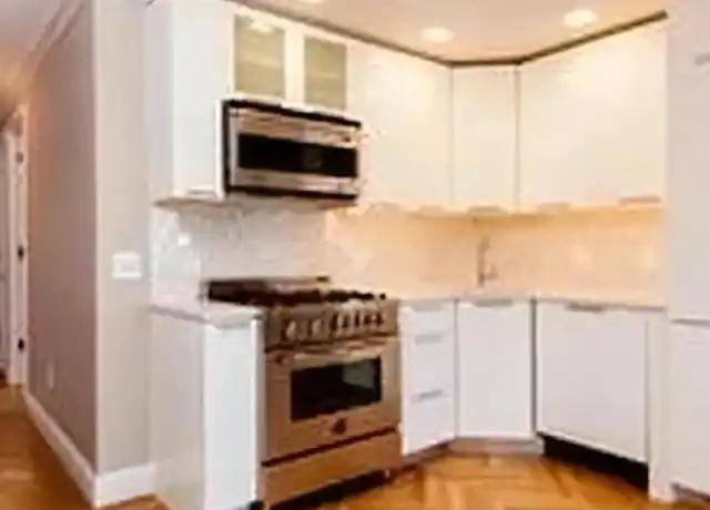 Property at 305 E 86th St Unit 16DW, New York, NY, 10028, 1 bed, 2 baths, [object Object]
