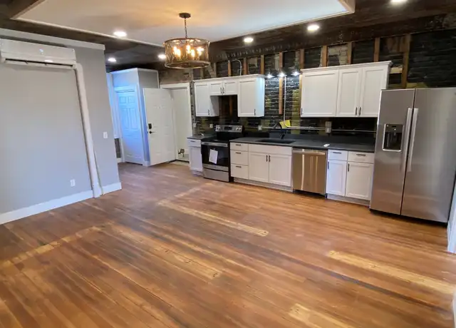 Property at 853 1st St Unit C, La Salle, IL, 61301, 1 bed, 1 bath, [object Object]