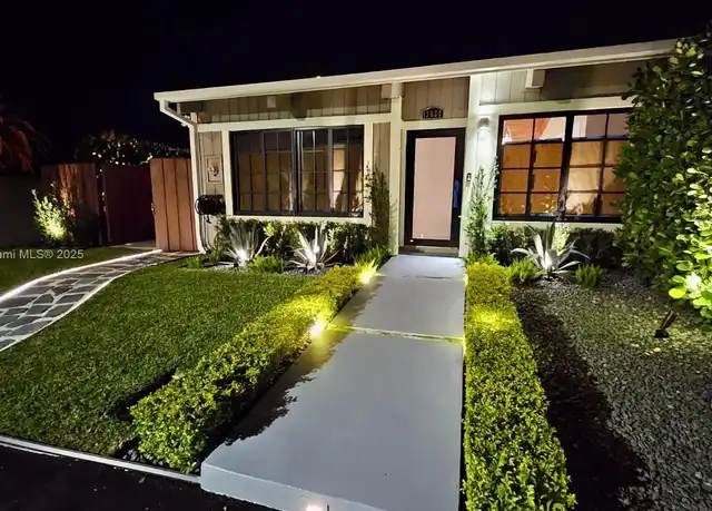 Property at 13631 SW 102nd Ter, Miami, FL, 33186, 2 beds, 2 baths, [object Object]