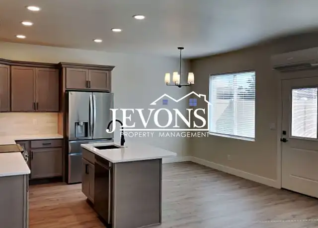 Property at 413 S 97th Ave Unit 3, Yakima, WA, 98908, 3 beds, 2.5 baths, [object Object]