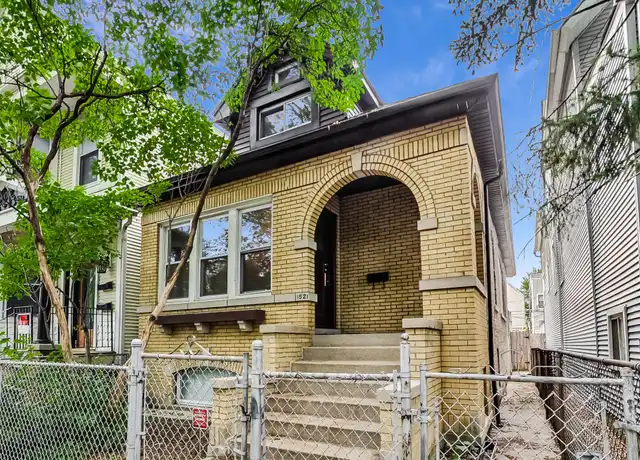 Property at 1521 W Nelson St Unit 1, Chicago, IL, 60657, 3 beds, 2 baths, [object Object]