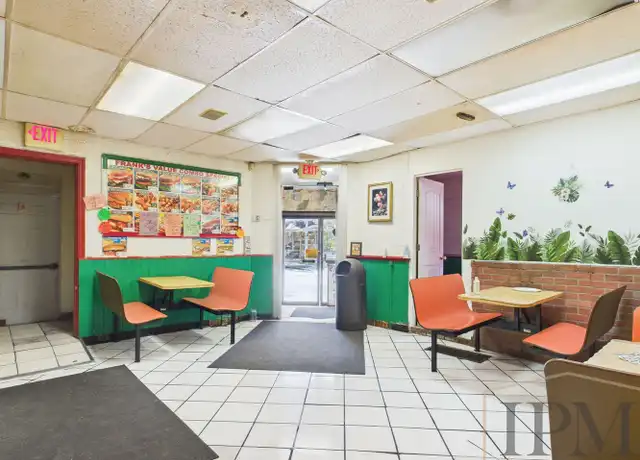 Property at 1001 W Princess St, York, PA, 17404, 0 beds, 1 bath, [object Object]