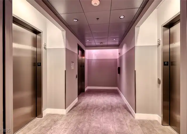 Property at 900 S Las Vegas Blvd Unit 1004, Las Vegas, NV, 89101, 1 bed, 2 baths, [object Object]