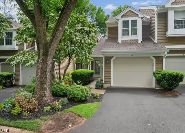 Property at 12 Stone Run Rd, Bedminster, NJ, 07921, 2 beds, 1.5 baths, [object Object]