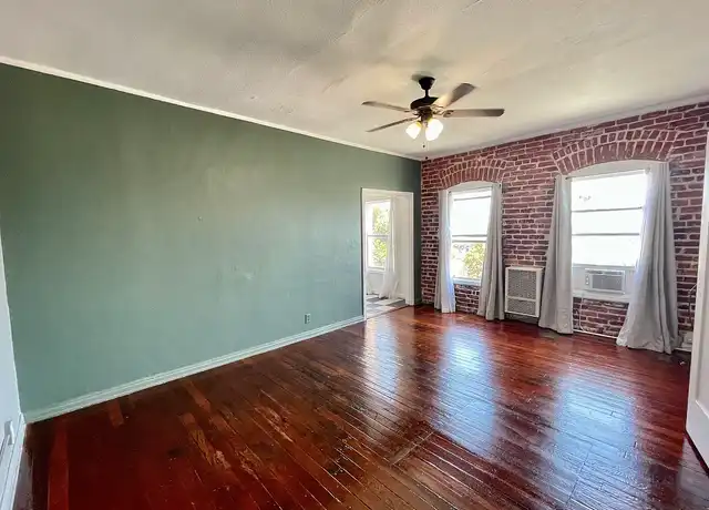 Property at 1516 N Hobart Blvd, Los Angeles, CA, 90027, 0 beds, 1 bath, [object Object]