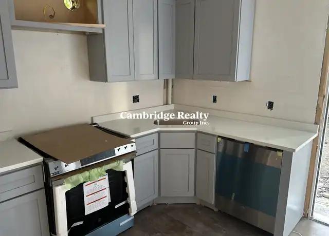 Property at 12 Hunting St Unit 2T, Cambridge, MA, 02141, 2 beds, 1 bath, [object Object]