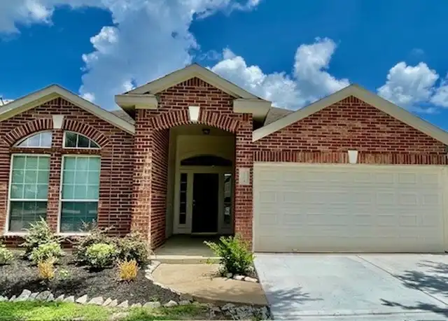 Property at 5609 Walid Ln, Rosenberg, TX, 77471, 4 beds, 2 baths, [object Object]