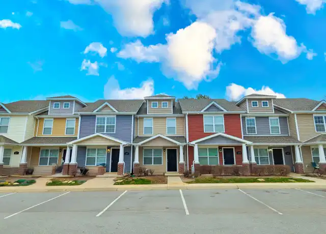 Property at 375 Sam Houston Cir, Clarksville, TN, 37040, 2 beds, 2.5 baths, [object Object]