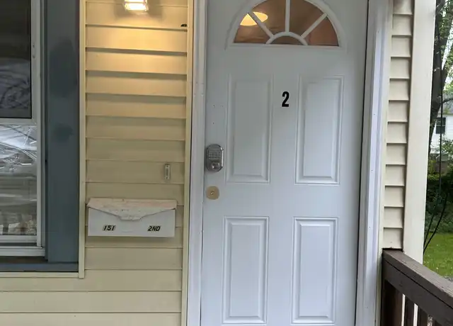Property at 149 Long Hill Ave, Shelton, CT, 06484, 1 bed, 1 bath, [object Object]