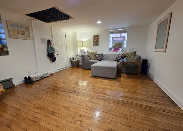 Property at 2115 W Huron St Unit G, Chicago, IL, 60612, 1 bed, 1 bath, [object Object]