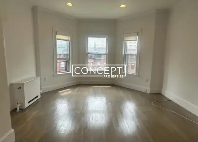 Property at 225 Newbury St, Boston, MA, 02116, 1 bed, 1 bath, [object Object]