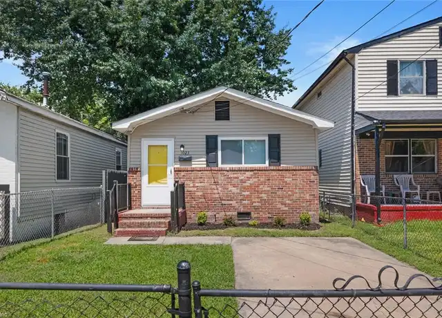 Property at 1023 32nd St, Newport News, VA, 23607, 3 beds, 1 bath, [object Object]