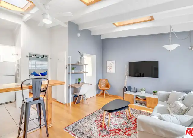 Property at 313 Mildred Ave Unit 23, Venice, CA, 90291, 1 bed, 1 bath, [object Object]