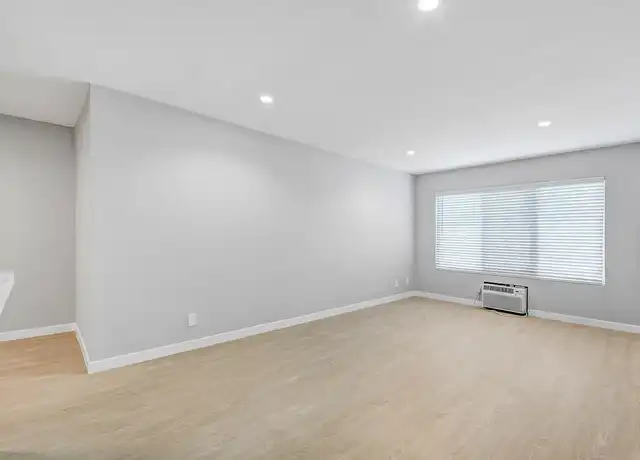 Property at 1525 Amherst Ave, Los Angeles, CA, 90025, 1 bed, 1 bath, [object Object]