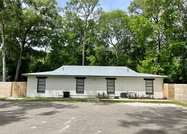 Property at 4320 SW 74th Ter #3, Gainesville, FL, 32608, 2 beds, 1 bath, [object Object]