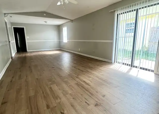 Property at 2814 Kirkwood Cir, Valdosta, GA, 31602, 4 beds, 2 baths, [object Object]