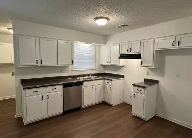 Property at 4295 Gladstone St, Memphis, TN, 38128, 3 beds, 2 baths, [object Object]