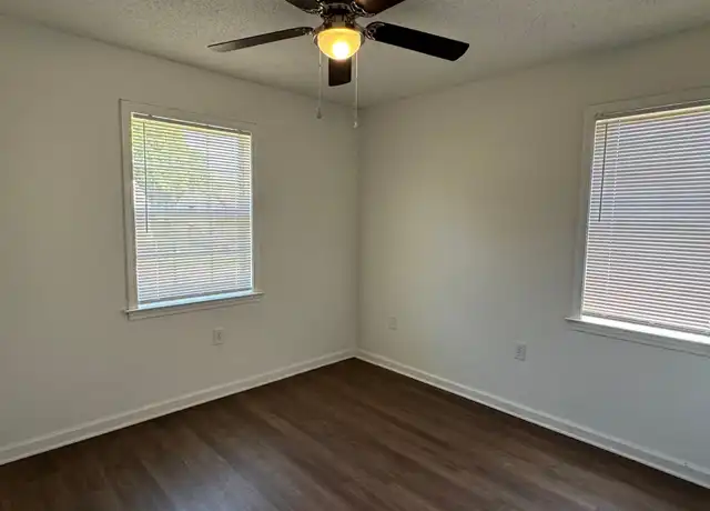 Property at 4295 Gladstone St, Memphis, TN, 38128, 3 beds, 2 baths, [object Object]