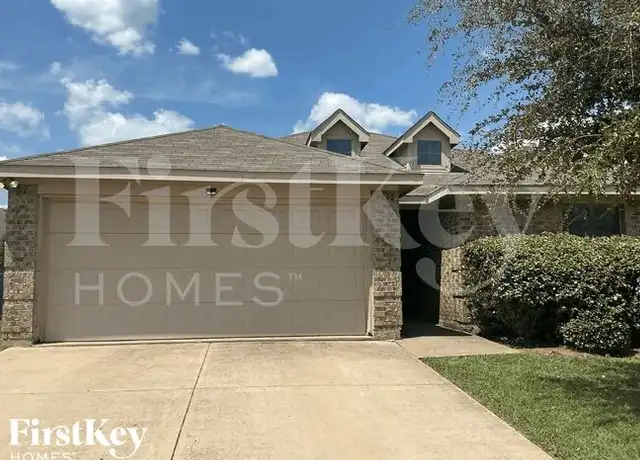 Property at 949 Abigale Ln, Dallas, TX, 75253, 4 beds, 2 baths, [object Object]