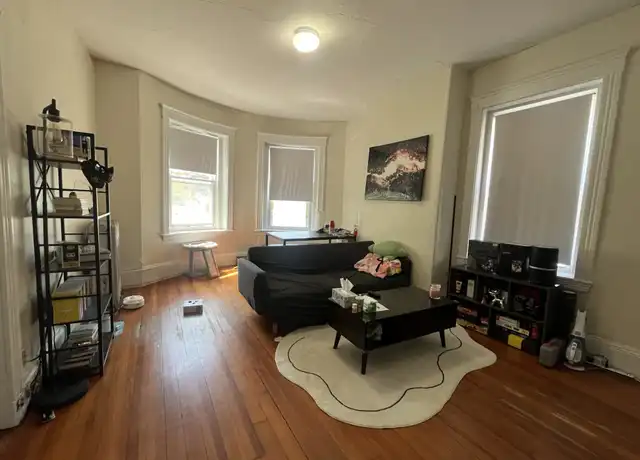 Property at 1381 Commonwealth Ave Unit 5, Allston, MA, 02134, 1 bed, 1 bath, [object Object]