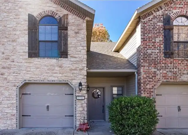 Property at 3586 W Chevaux Dr, Fayetteville, AR, 72704, 2 beds, 2.5 baths, [object Object]