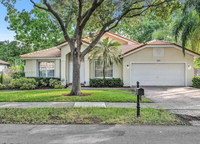 Property at 5650 NW 40th Ter, Coconut Creek, FL, 33073, 4 beds, 2 baths, [object Object]