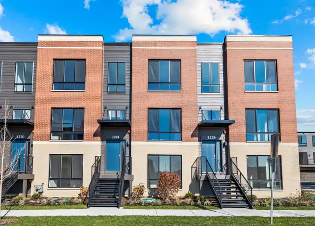 Property at 1274 Catalina Ct, Schaumburg, IL, 60173, 2 beds, 3 baths, [object Object]