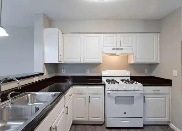 Property at The Park at Aviano - 2500 E James Ave, Baytown, TX, 77520, 3 beds, 2 baths, [object Object]