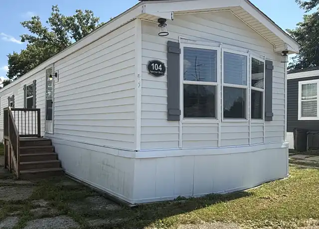 Property at 104 Sparrow Dr, Swartz Creek, MI, 48473, 2 beds, 2 baths, [object Object]