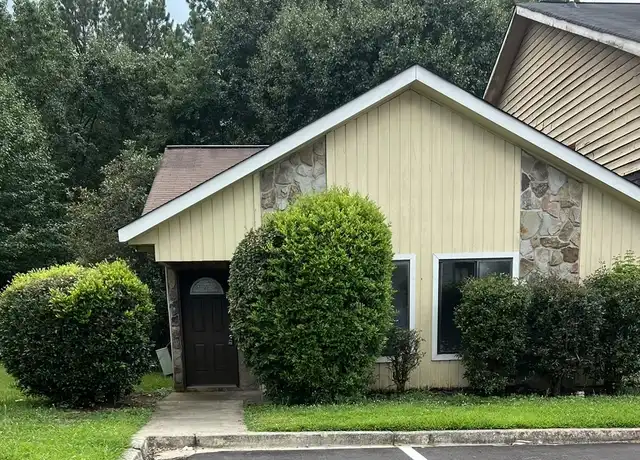 Property at 5928 Trent Jones Way, Lithonia, GA, 30038, 2 beds, 2 baths, [object Object]