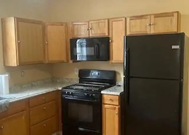 Property at 1102 White Horse Pike Unit 2, Oaklyn, NJ, 08107, 2 beds, 1 bath, [object Object]