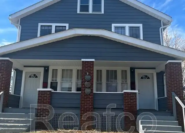 Property at 287-289 N Burgess Ave, Columbus, OH, 43204, 3 beds, 1.5 baths, [object Object]