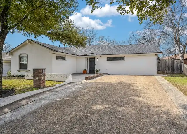 Property at 10104 Oak Hollow Cir, Austin, TX, 78758, 4 beds, 2 baths, [object Object]