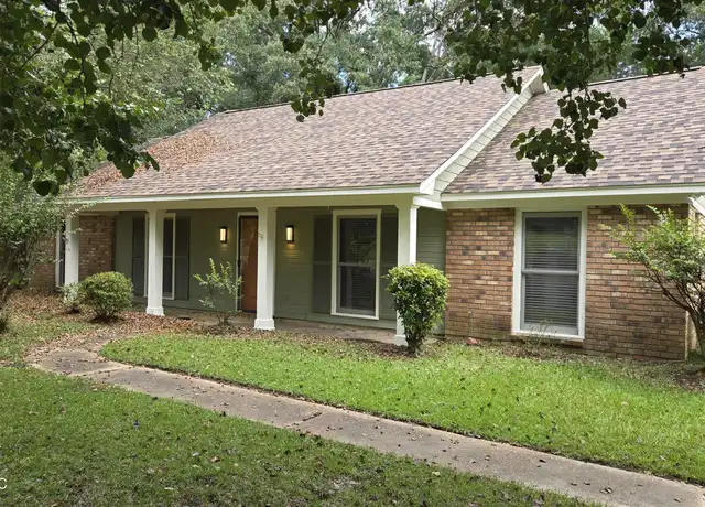 Property at 405 Brentwood Dr, Madison, MS, 39110, 3 beds, 2 baths, [object Object]