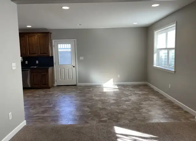 Property at 31 N Kinzer Rd, Kinzers, PA, 17535, 2 beds, 2 baths, [object Object]