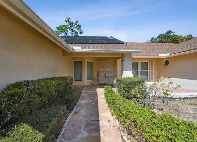 Property at 13385 Kingsbury Dr, Wellington, FL, 33414, 4 beds, 2.5 baths, [object Object]