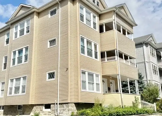Property at 30 Loxwood St Unit 3, Worcester, MA, 01604, 3 beds, 1 bath, [object Object]
