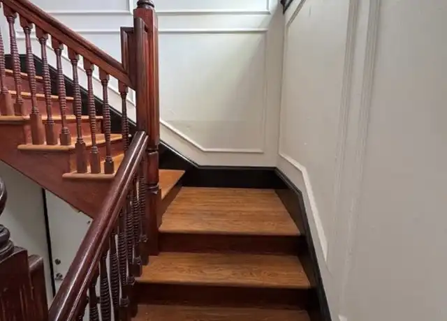 Property at 29 Powel Ave, Newport, RI, 02840, 2 beds, 1 bath, [object Object]